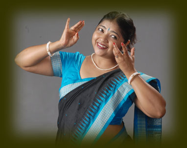 Guru Jyoti Rout Abhinaya in Black Sari